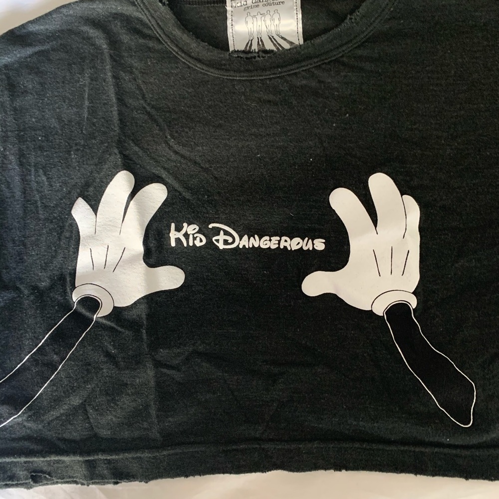 Kid Dangerous crop top